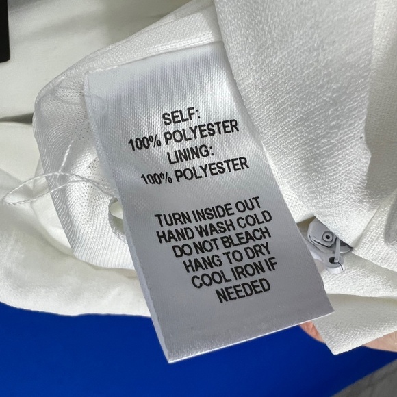 NWT🤩 |•LULUS•| Gorgeous White Belted Jumpsuit Size XS - Picture 12 of 12